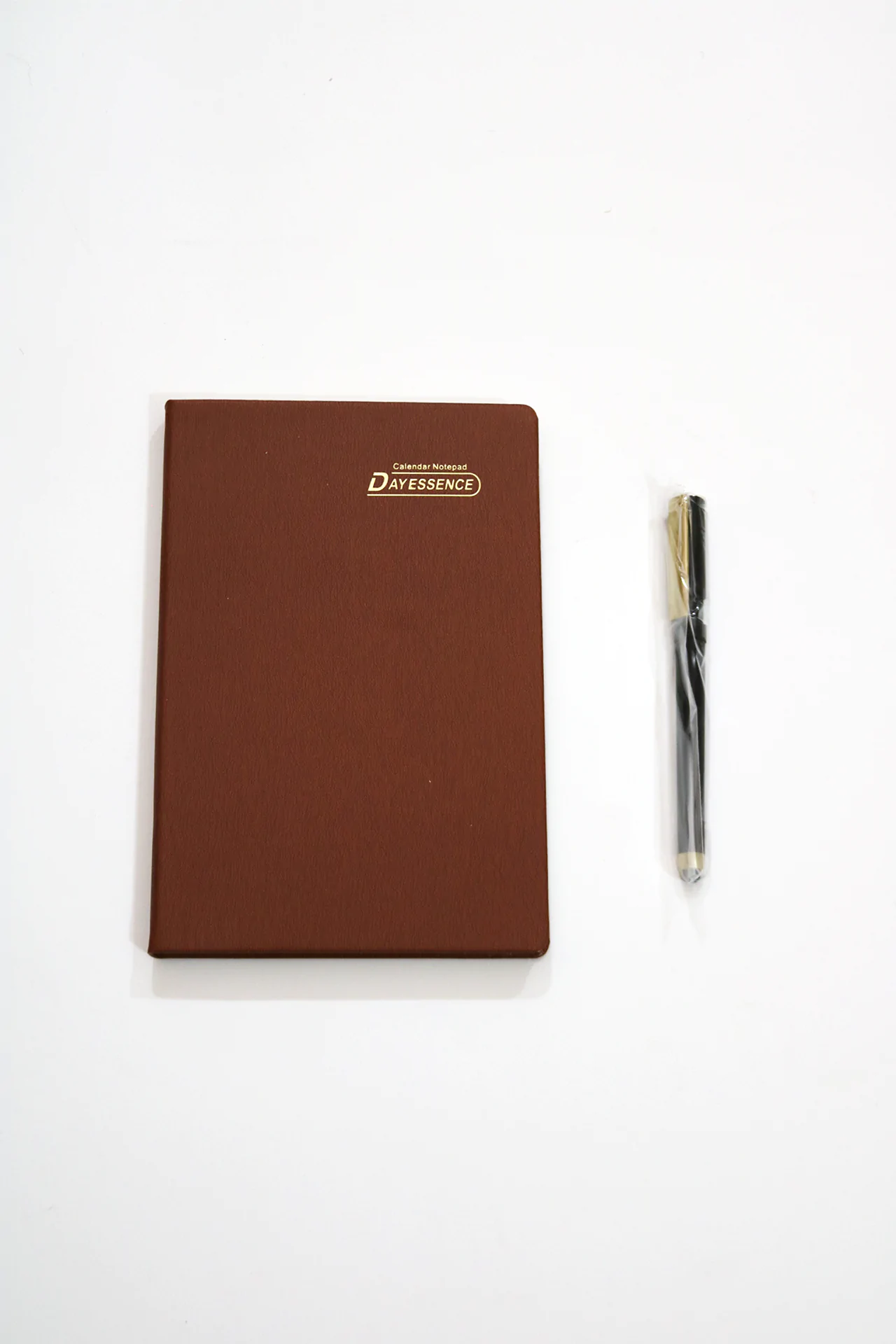 NOTE BOOK A5 marron STYLO BOITE REF YL25 162H 1